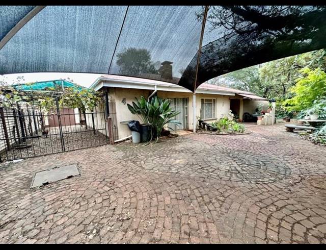 3 BEDROOM HOUSE FOR SALE IN VANDERBIJLPARK CW 6